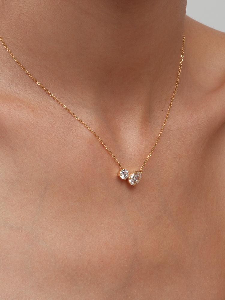 Teardrop Round Diamond 3a Live Color Clavicle Necklace