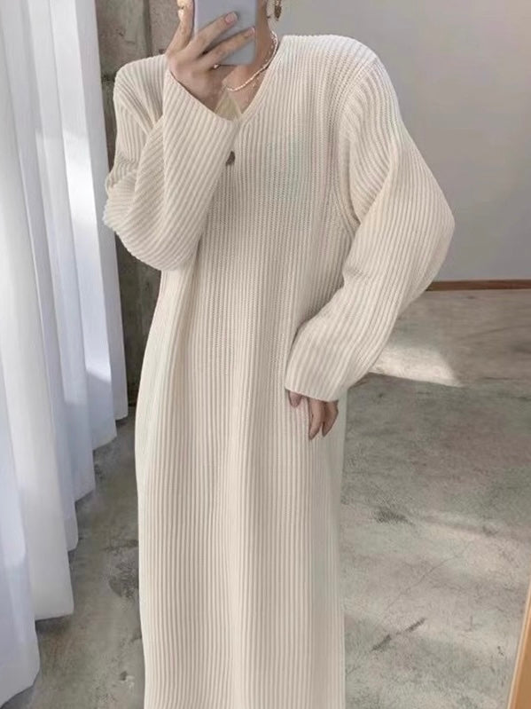 Retro V-neck Casual Long-sleeved Knitted Dress