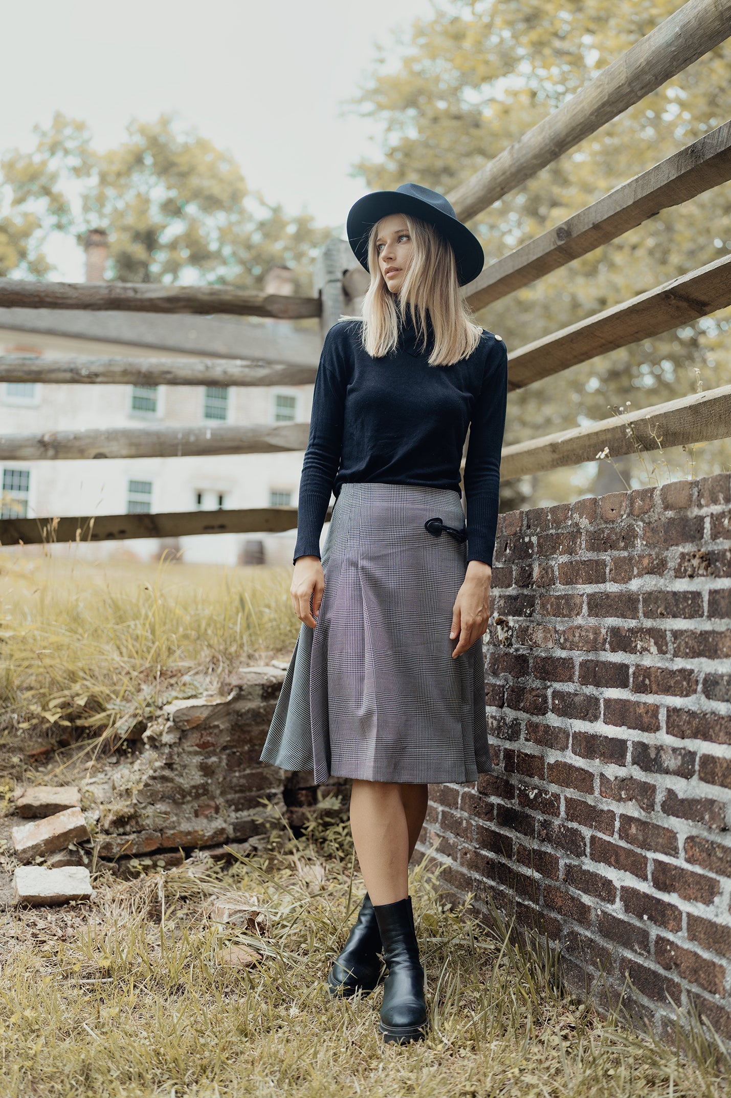 WOOL PLAID KILT SKIRT