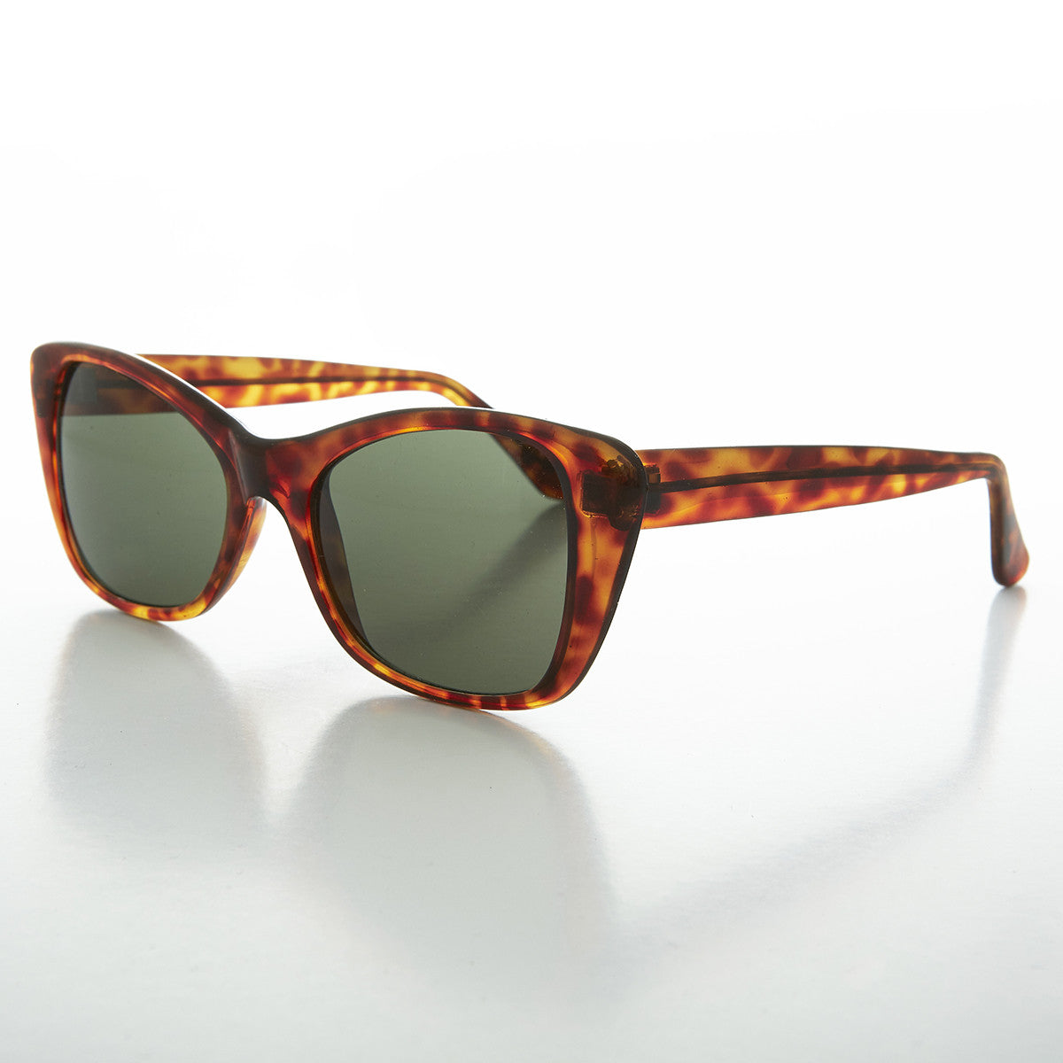 Square Retro Cat Eye Vintage Sunglass - Dixie