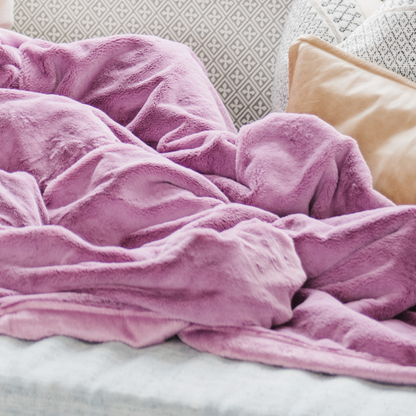 LUSH XL BLANKETS