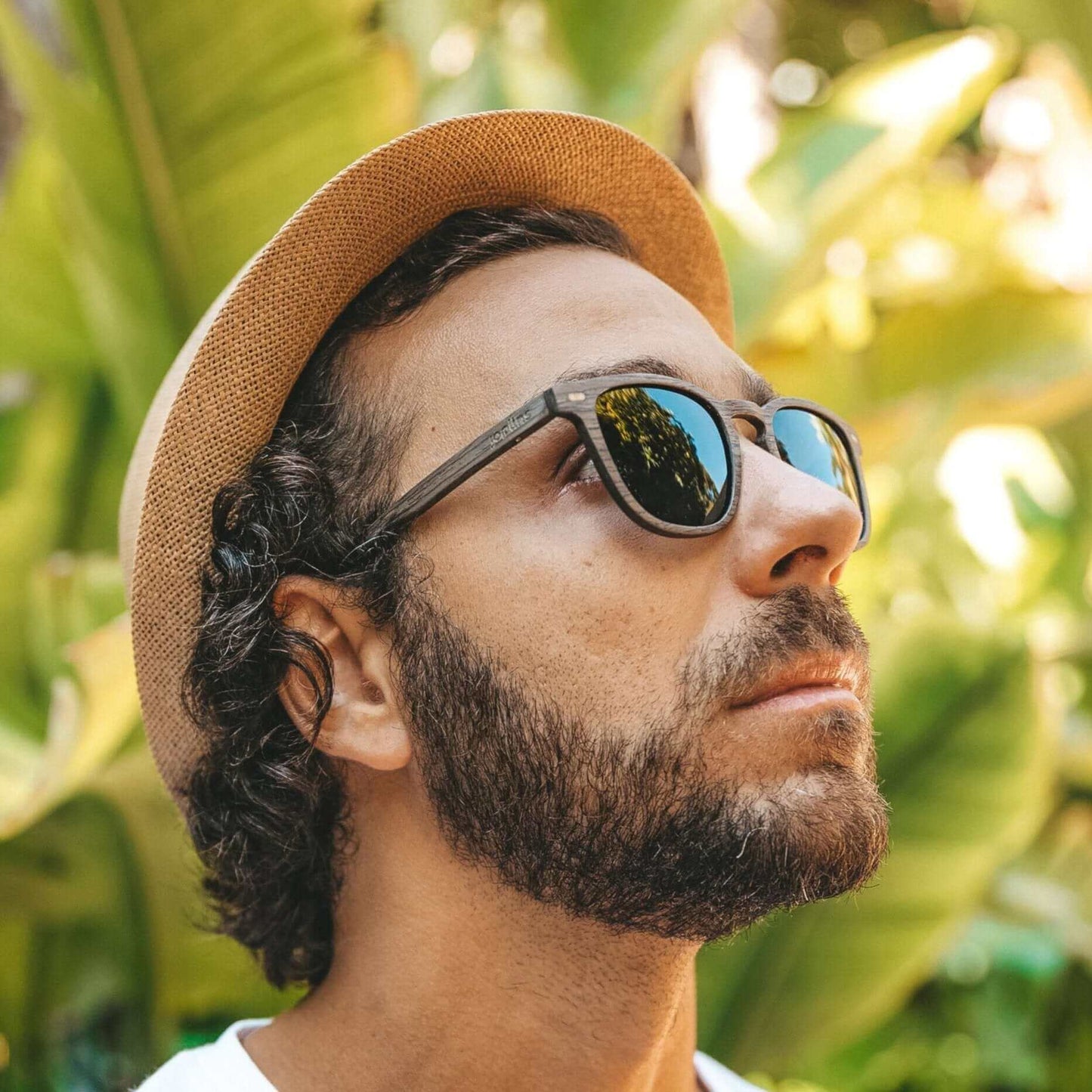 Lark - Unisex Wooden Sunglasses