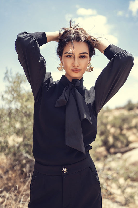BLOUSE WITH BOW DETAILING